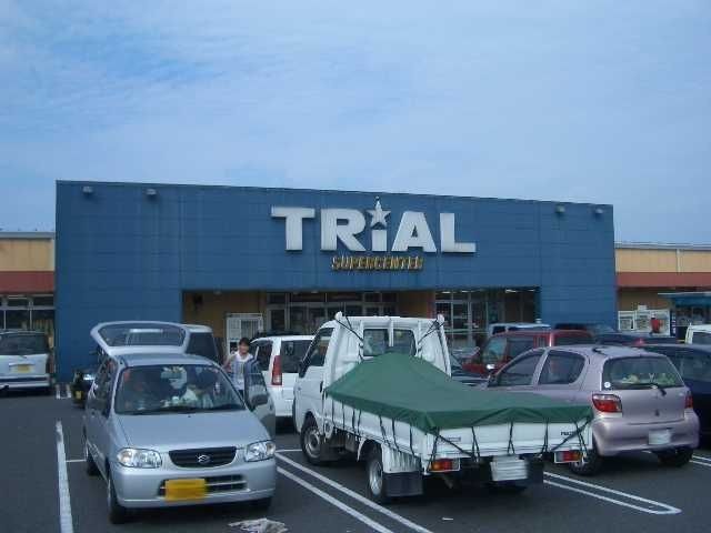 写真：スーパーセンタートライアル別府店