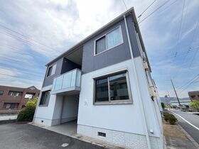 グラシアス・セゾン D棟の外観