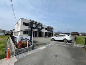 ムーンクリスタルの外観