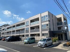 サンパレス田中の外観