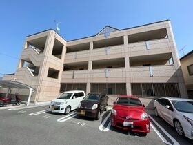 メルヴェーユ川内の外観