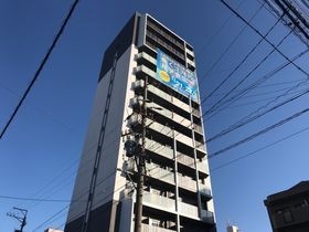 グランパークタワーの外観