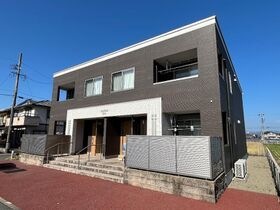 アールプレイスの外観