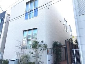 コレクション名駅西の外観