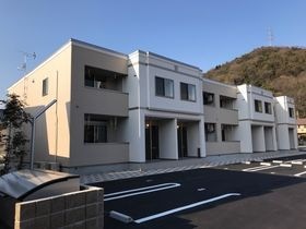 パストラル津倉の外観