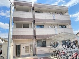 La long 海老名の外観