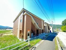 ビエナ下林C棟の外観