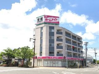 写真:コンフェティの外観