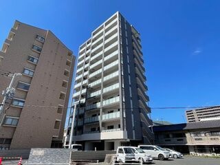 写真:ディアコート大元駅前の外観