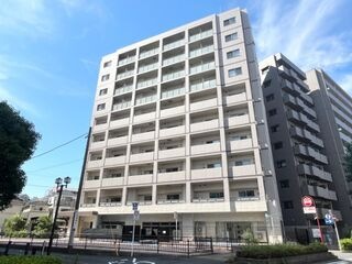 写真：ＦＯＲＥＳＴ　ＹＯＫＯＨＡＭＡの外観
