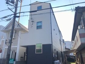 Casa ciruelaの外観