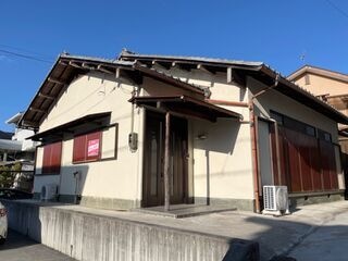 写真：蒲生郡竜王町小口の外観