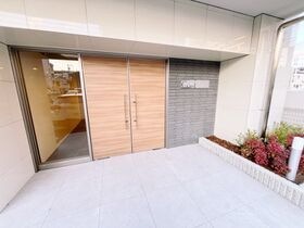 グランエッセの外観