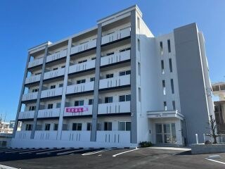 写真：ライフアップの外観