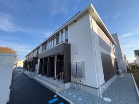 トリコロールⅡの外観