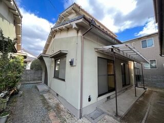 写真:松山市南江戸2丁目の外観