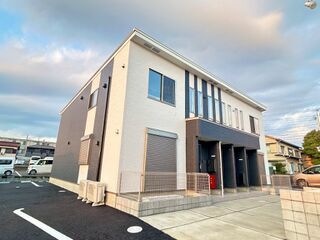 写真:エクレラージュの外観