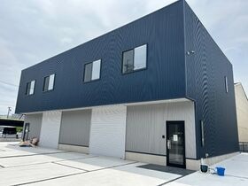 清須市中沼倉庫付事務所の外観