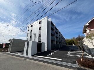写真：ＬＩＢＴＨ大津の外観