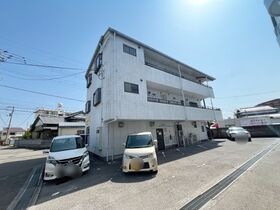 ハイツ ハピィバリーⅡ D棟の外観