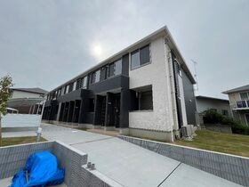 シャルールの外観写真