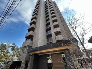 写真:ロイヤルガーデン道後樋又の外観