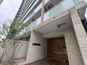 JMFレジデンス大阪福島の外観