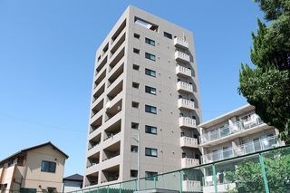 写真:フロイデ一宮の外観