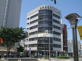 マースビルの外観