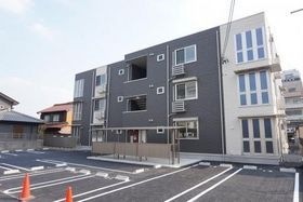 アンダー フォレストの外観
