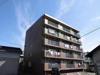 写真:各務原市鵜沼山崎町5丁目の外観