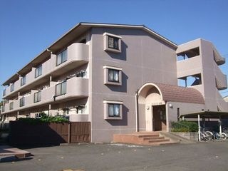 写真:各務原市鵜沼古市場町4丁目の外観