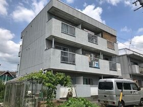 桑原コーポAの外観