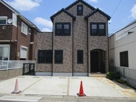 名古屋市千種区園山町１丁目の外観