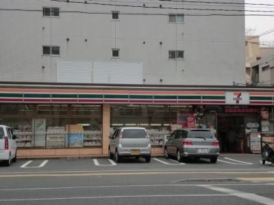 写真：セブンイレブン広島中町店