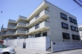 写真:ファーストレジデンスの外観