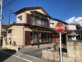 市貝町住宅1の外観