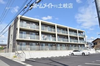 写真：メゾンカモミールTOKIの外観
