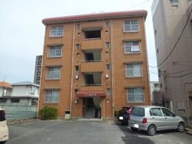 メゾン新山口Ⅱの外観