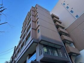 インプルーブ新川崎の外観