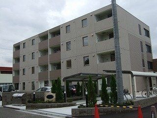 写真:グランソレイユの外観