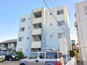 プラムヴィレッジの外観