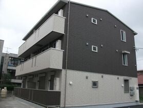 ジューンベリーの外観
