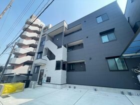 ティンガーラ須ヶ口 EASTの外観