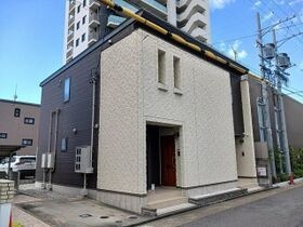 サンエルフⅣの外観