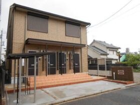 ボンジュール本陣の外観