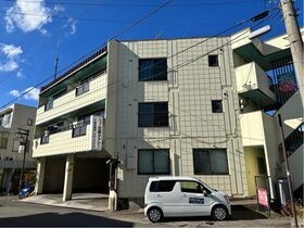 小諸市与良町1丁目の外観
