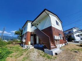 小諸市八幡町３丁目の外観