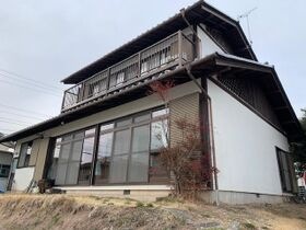 佐久市長土呂の外観