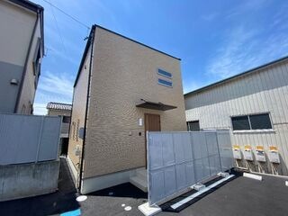 写真:小諸市赤坂1丁目の外観